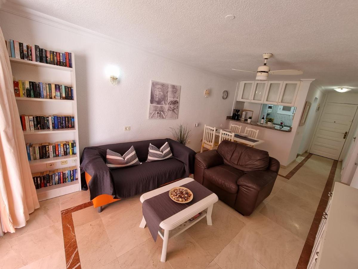 Casa Teide, Ground Floor Apartment Parque Santiago 1, Heated Pool, 100 M To Sea And Beach, Wifi Playa de las Américas Eksteriør billede